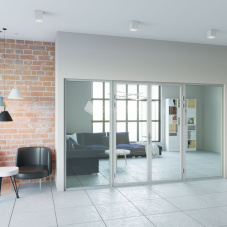 Стеклянная перегородка с распашной дверью StekloMet серия Simple One SM-023206.17 Стеклянная перегородка с распашной дверью StekloMet серия Simple One SM-023206.17